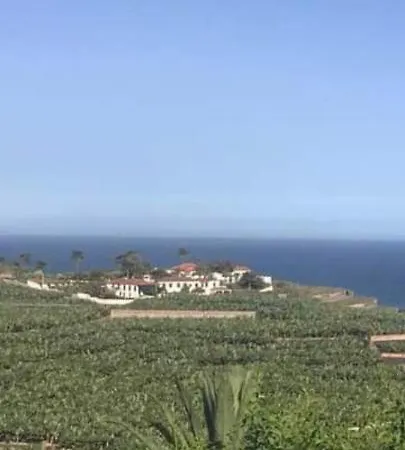 Tenerife Holidays Apartamento *