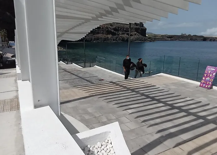 Lj Holidays 이코드레로스비노스