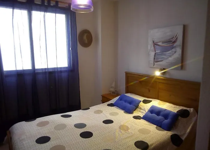 Lj Holidays Apartamento *